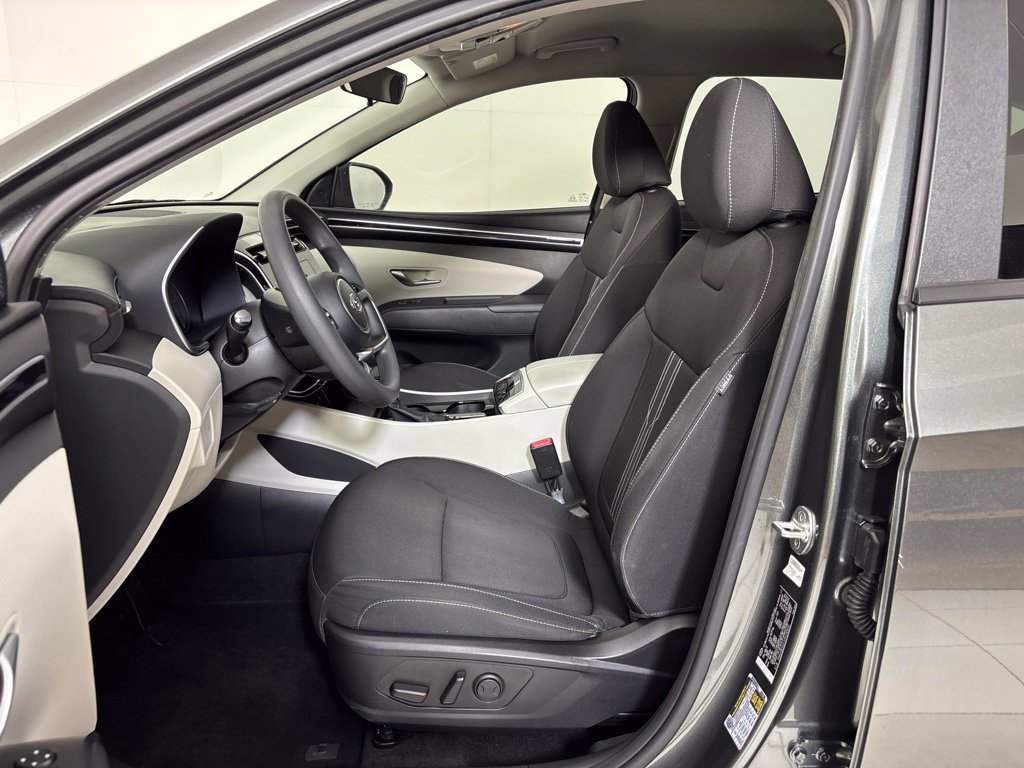 Used 2023 Hyundai Tucson SEL FWD image 14