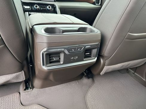 New 2026 GMC Sierra 1500 Denali w/ Denali Reserve Package image 21