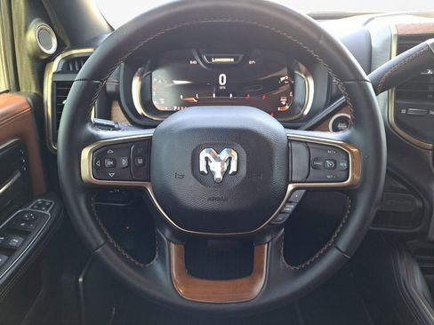 Used 2024 RAM 2500 Limited w/ Towing Technology Group image 22