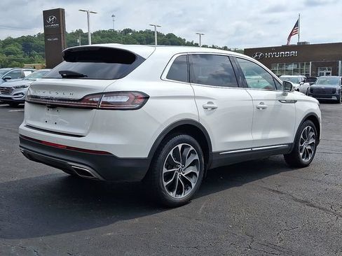 Used 2021 Lincoln Nautilus Reserve AWD/4WD image 6