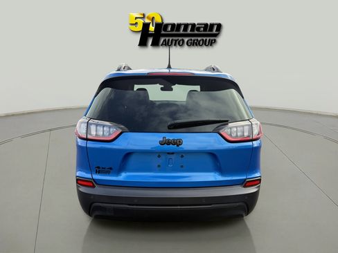 Used 2023 Jeep Cherokee Altitude Lux image 4