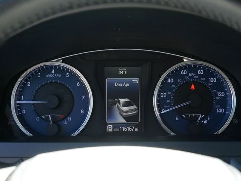 Used 2015 Toyota Camry XLE image 18