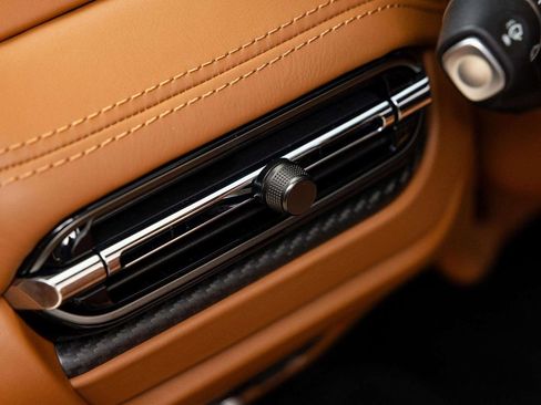 Used 2026 Aston Martin DB12 Convertible image 20