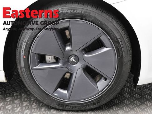 Used 2023 Tesla Model 3 Standard Range RWD image 26