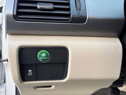 Used 2014 Honda Accord LX image 16