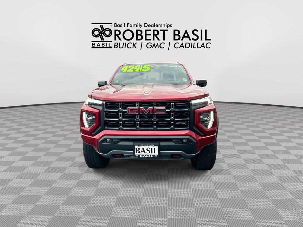 Used 2024 GMC Canyon AT4 w/ Technology Package AWD/4WD image 3