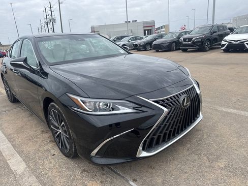 Used 2022 Lexus ES 350 w/ Premium Package image 9