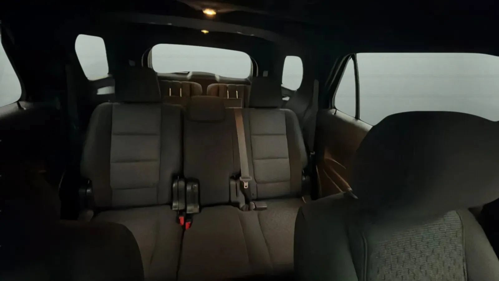 Used 2015 Ford Explorer XLT FWD image 17