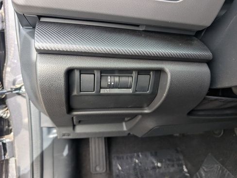 New 2025 Subaru Crosstrek 2.5i Limited w/ Crosstrek Mirror Package image 18