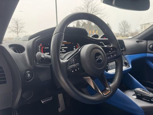 Used 2023 Nissan Z Performance w/ Floor Mat Package (L93) image 22