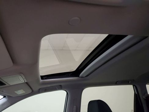 Certified 2026 Honda CR-V EX-L image 3