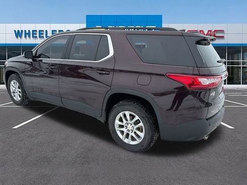 Used 2020 Chevrolet Traverse LT image 3