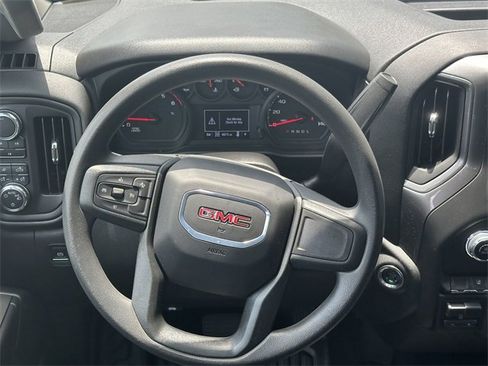 Used 2024 GMC Sierra 2500 Pro image 22