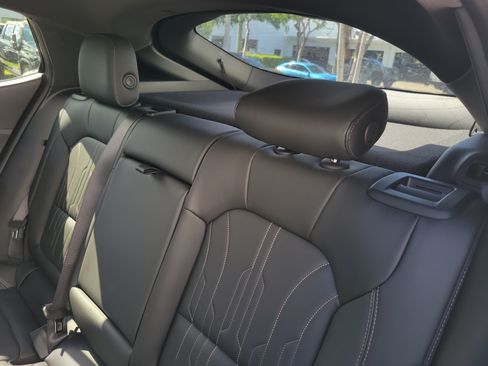 New 2026 Buick Envista Avenir FWD image 12