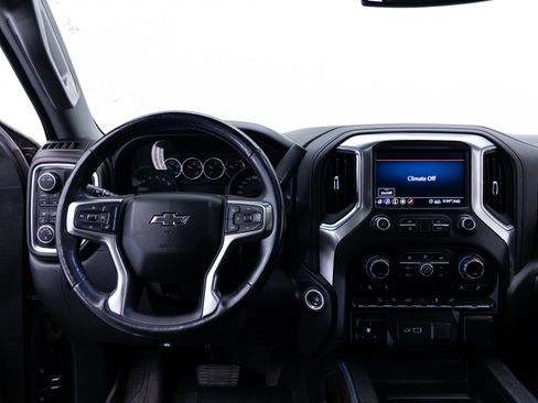 Used 2020 Chevrolet Silverado 1500 LT Trail Boss AWD/4WD image 11