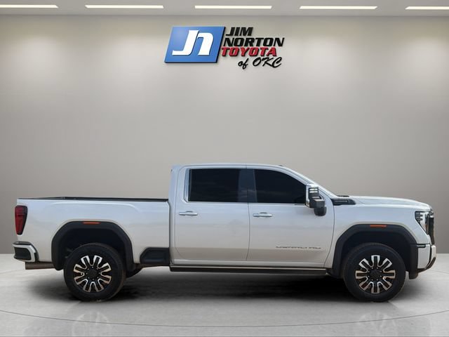 Used 2025 GMC Sierra 2500 Denali Ultimate w/ Max Trailering Package AWD/4WD image 4