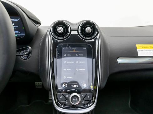 New 2025 McLaren GTS image 15