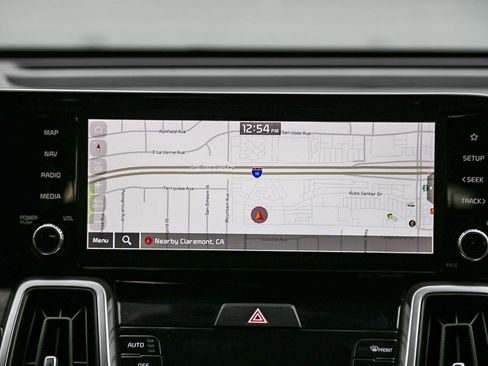 Used 2023 Kia Sorento X-Line EX image 15