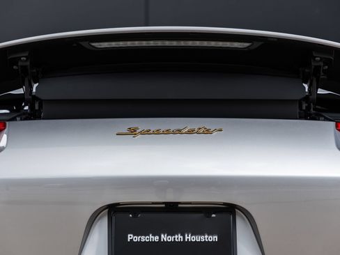Used 2019 Porsche 911 Speedster RWD image 21