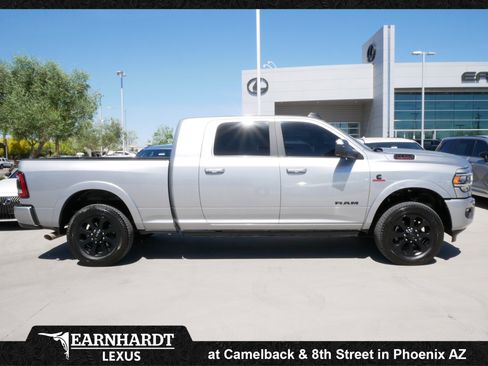 Used 2022 RAM 3500 Laramie image 13