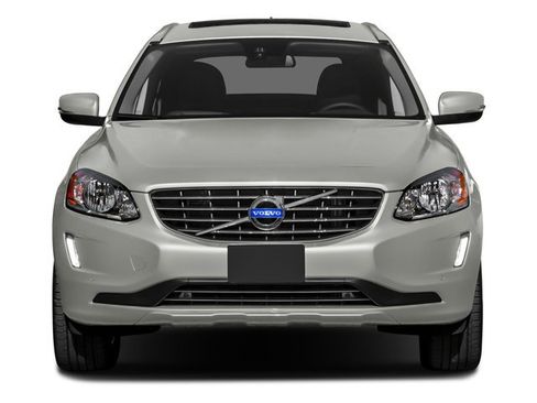 Used 2016 Volvo XC60 T6 Platinum image 4