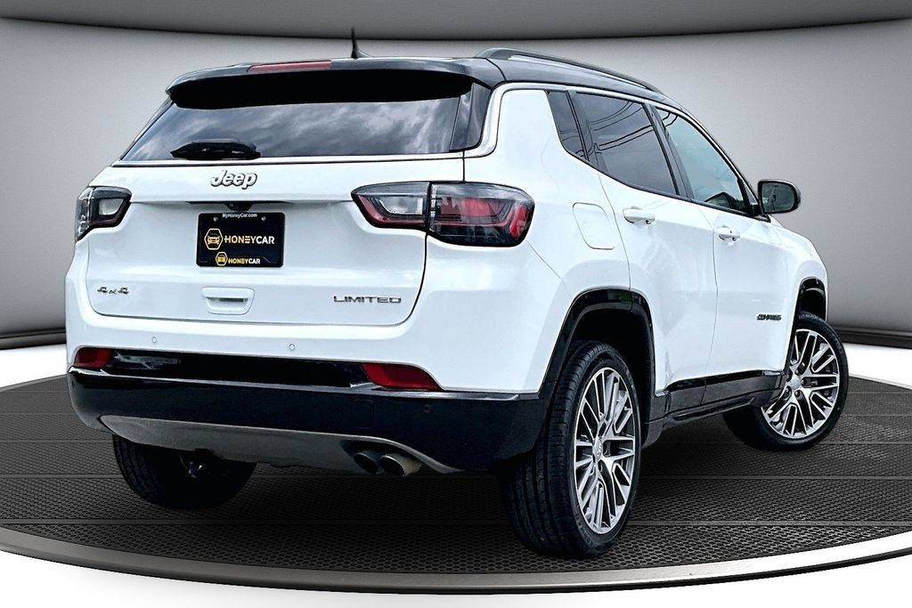 Used 2022 Jeep Compass Limited w/ Elite Group AWD/4WD image 6