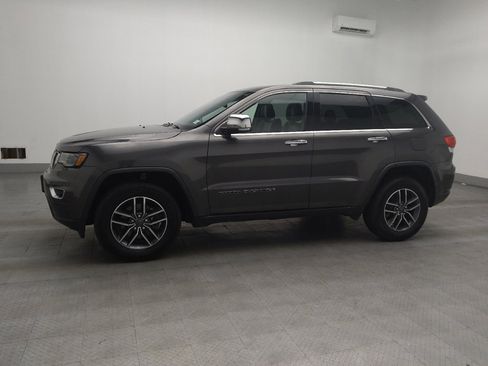 Used 2019 Jeep Grand Cherokee Limited w/ Luxury Group II image 2