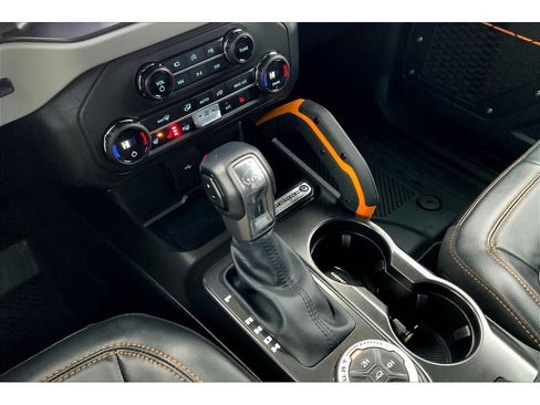 Used 2023 Ford Bronco Badlands AWD/4WD image 19