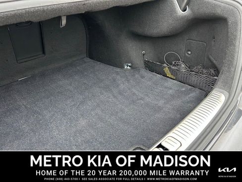 Used 2020 Kia K900 Luxury w/ VIP Package image 42