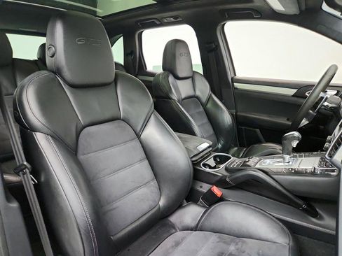 Used 2016 Porsche Cayenne GTS AWD/4WD image 27