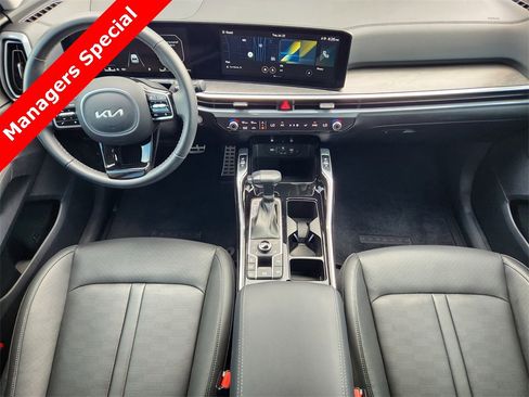 New 2025 Kia Sorento SX image 18