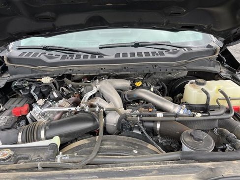 Used 2024 Ford F250 XLT image 43