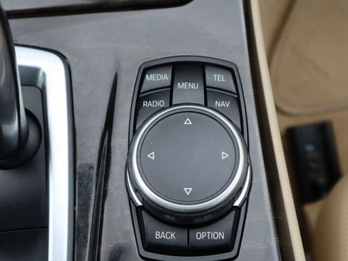 Used 2015 BMW 528i Sedan image 23