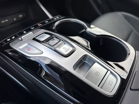 Used 2024 Hyundai Tucson Limited image 12