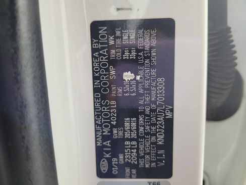 Used 2020 Kia Soul S FWD image 33