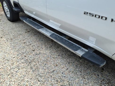 Used 2023 Chevrolet Silverado 2500 LTZ w/ LTZ Plus Package AWD/4WD image 10