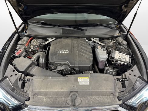 Used 2024 Audi A6 Premium Plus image 11