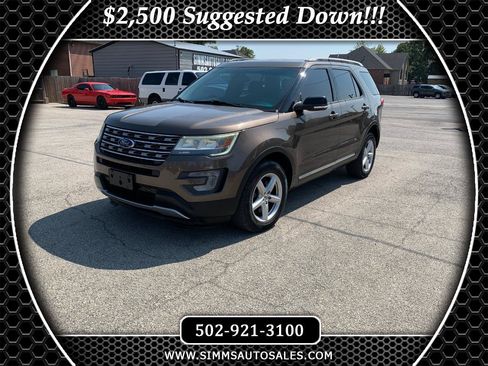 Used 2016 Ford Explorer XLT AWD/4WD image 1