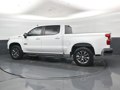 Used 2023 Chevrolet Silverado 1500 LT w/ Z71 Off-Road Package AWD/4WD image 38