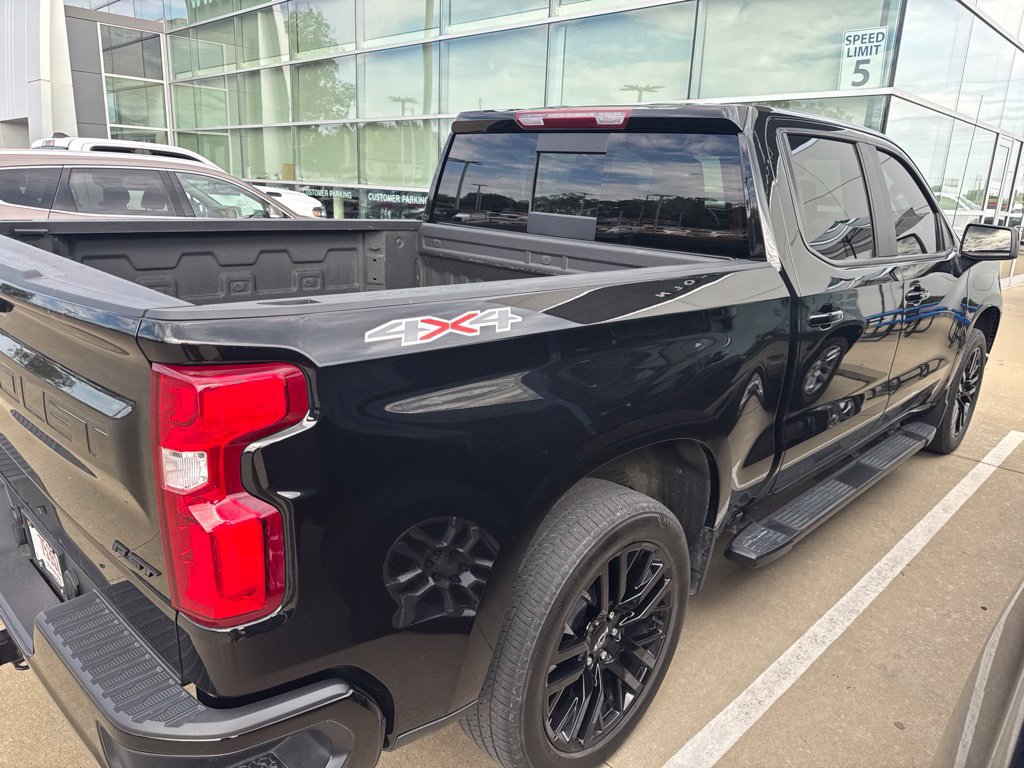 Used 2024 Chevrolet Silverado 1500 RST w/ Convenience Package II AWD/4WD image 5