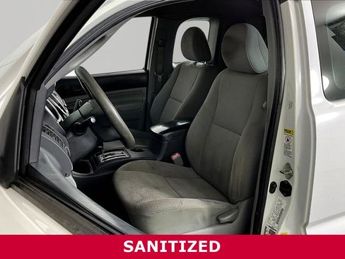 Used 2014 Toyota Tacoma 2WD Access Cab image 20