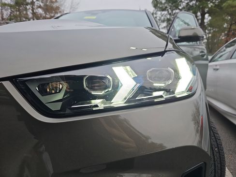 Used 2026 BMW X5 xDrive40i w/ Executive Package image 34