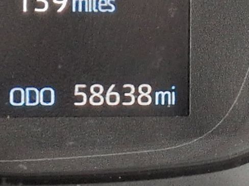 Used 2022 Toyota Corolla LE image 25