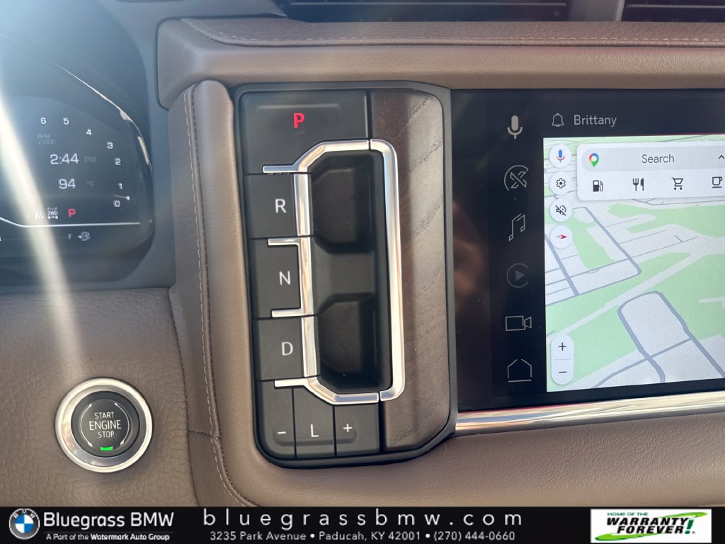 Used 2022 GMC Yukon Denali w/ Denali Ultimate Package AWD/4WD image 24