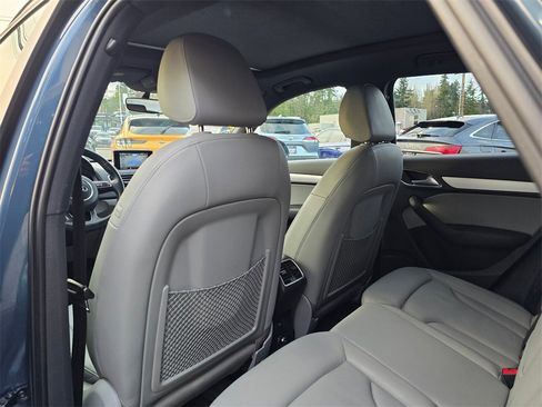 Used 2017 Audi Q3 2.0T Premium w/ Convenience Package image 21