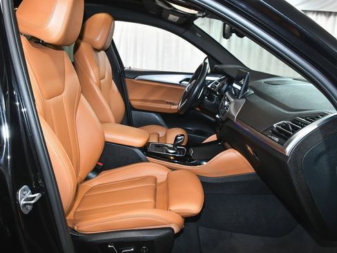 Used 2025 BMW X4 xDrive30i image 64