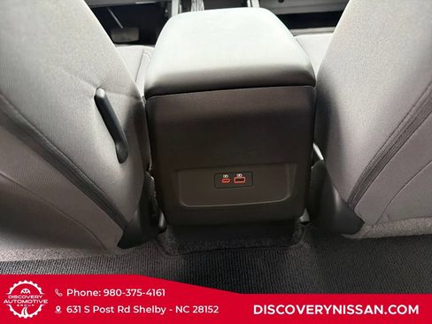 Certified 2024 Nissan Frontier SV AWD/4WD image 31
