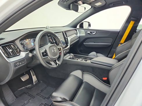Used 2020 Volvo XC60 T8 Polestar AWD/4WD image 16