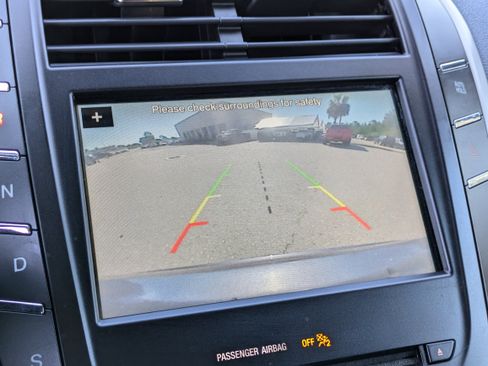 Used 2018 Lincoln MKC Select w/ Select Plus Package image 34