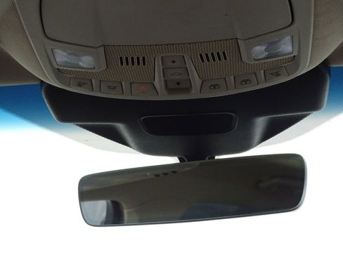 Used 2020 Lincoln Nautilus Reserve image 30